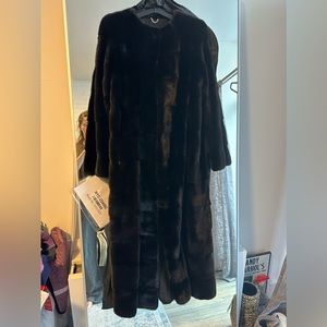BLACKGLAMA - SAKS - FUR SALON Long Black Mink Coat BNWT Never Worn!! Retail $12k